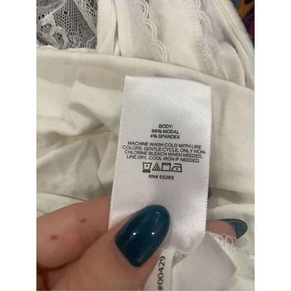Express White Sleepwear Top Size Xs - Picture 5 of 5